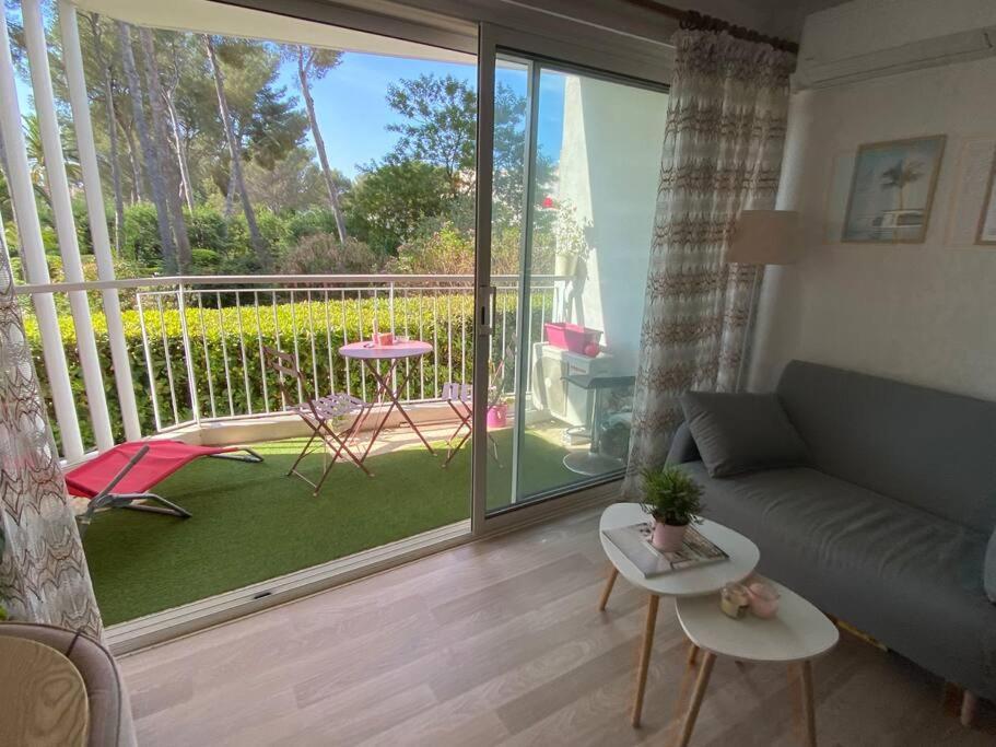 Studio cosy 100m plage Saint-Raphaël Exterior foto